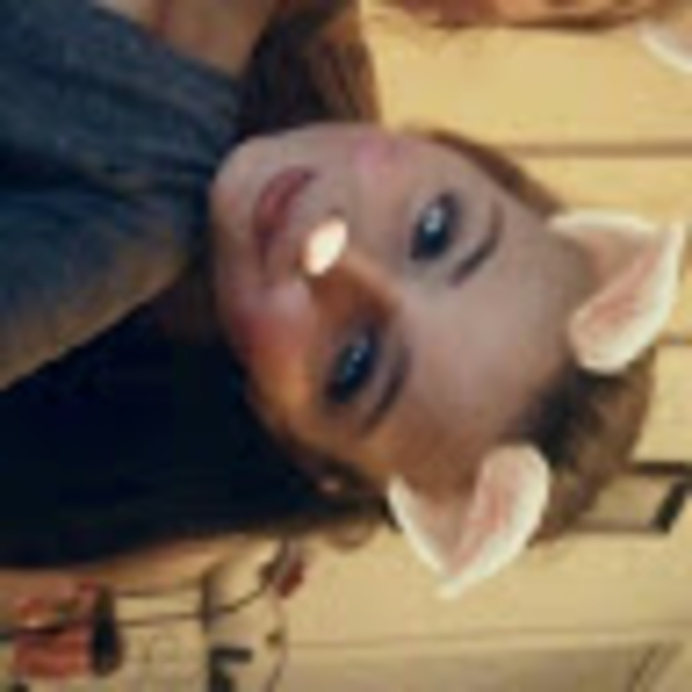 Meet your Posher, Abby